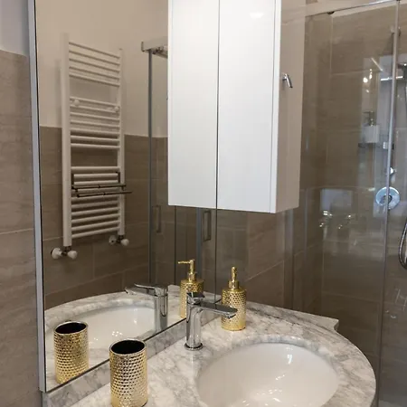 Bed & Breakfast Domus Cesare Rome