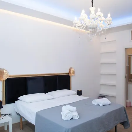 Domus Cesare Bed and Breakfast